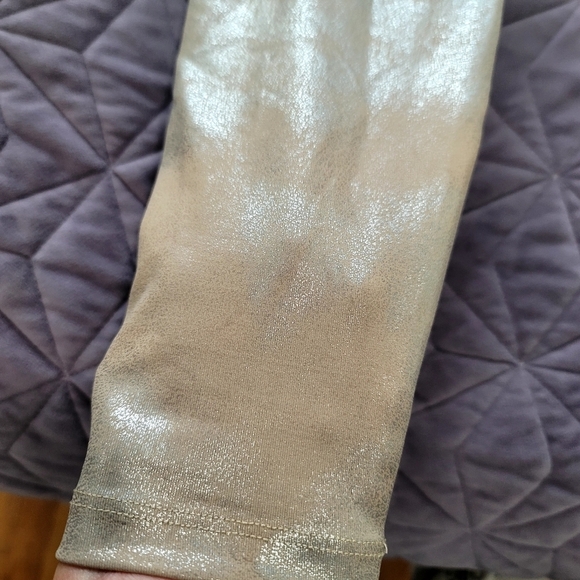 Beyond Yoga softshine leggings size small - Picture 4 of 17